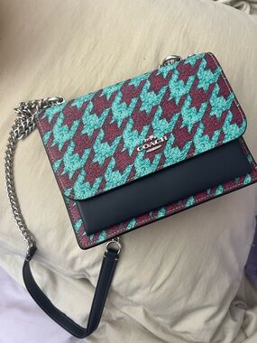 Coach Teal & Burgundy Houndstooth Crossbody Bag with Black Front Pocket